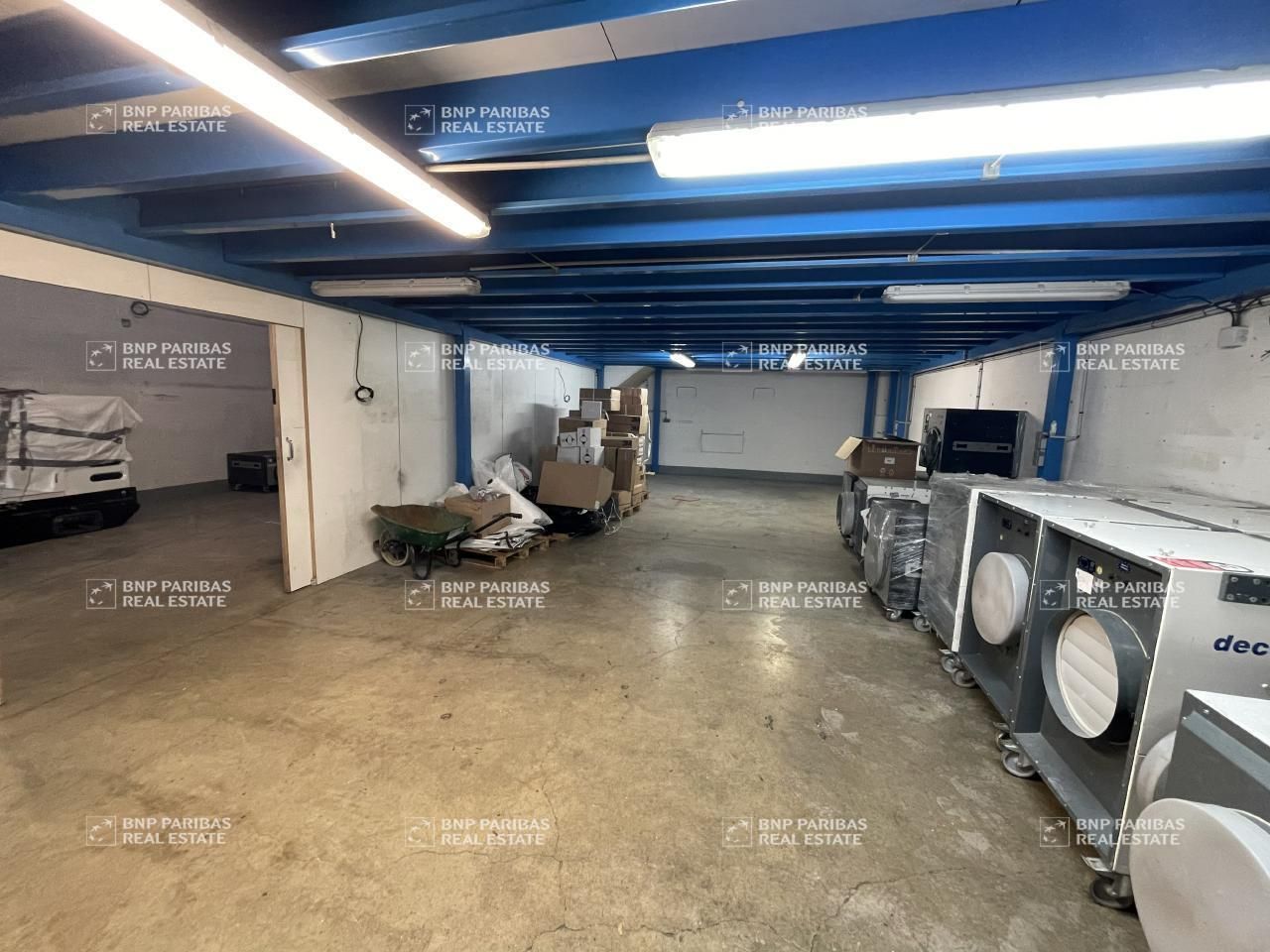 270 m² pour ce pme-pmi en vente à Roissy-en-brie