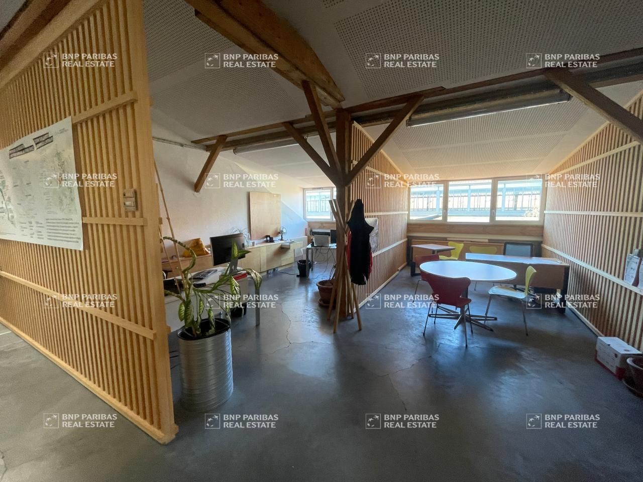 1735 m² pour ce bureaux en location à Nancy