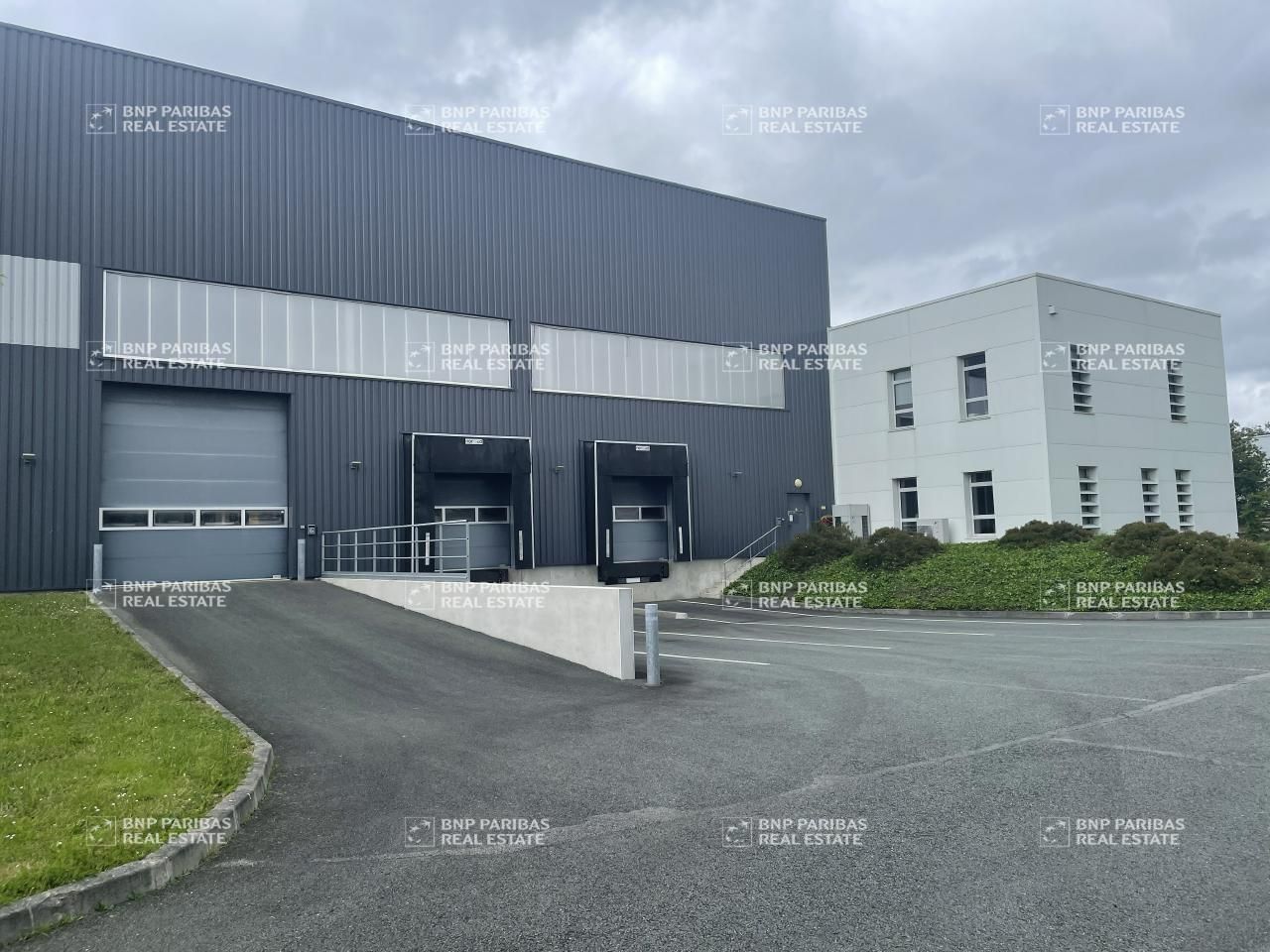 1591.56 m² pour ce activité en vente à Sainte-luce-sur-loire