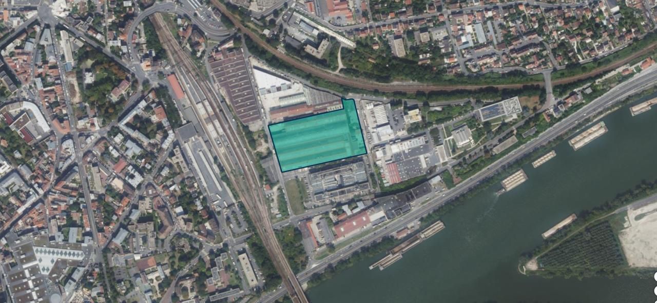 Location Activité 19081 m² divisibles 95100 Argenteuil