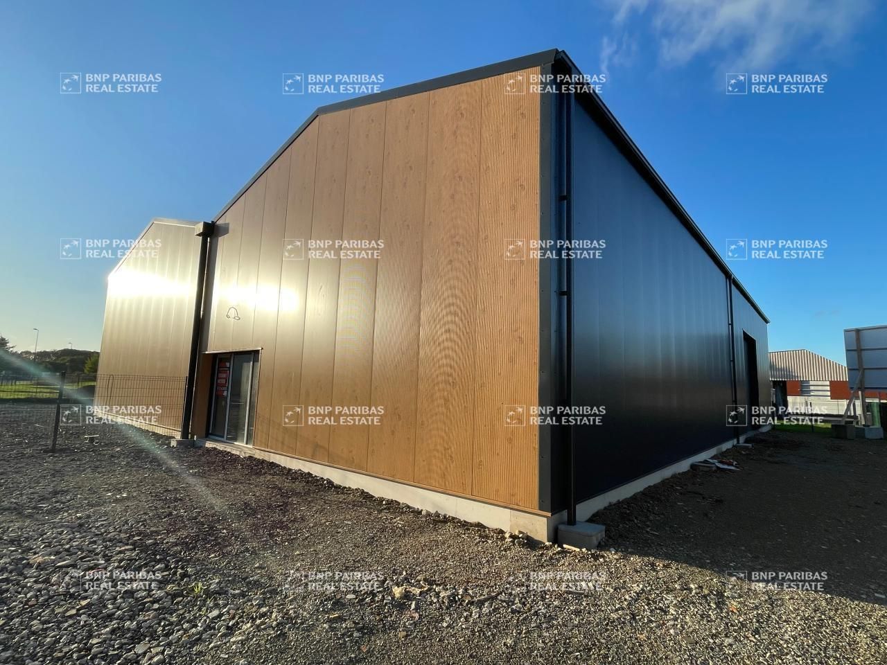 Location Activité 494 m² divisibles 35380 Plelan-le-grand