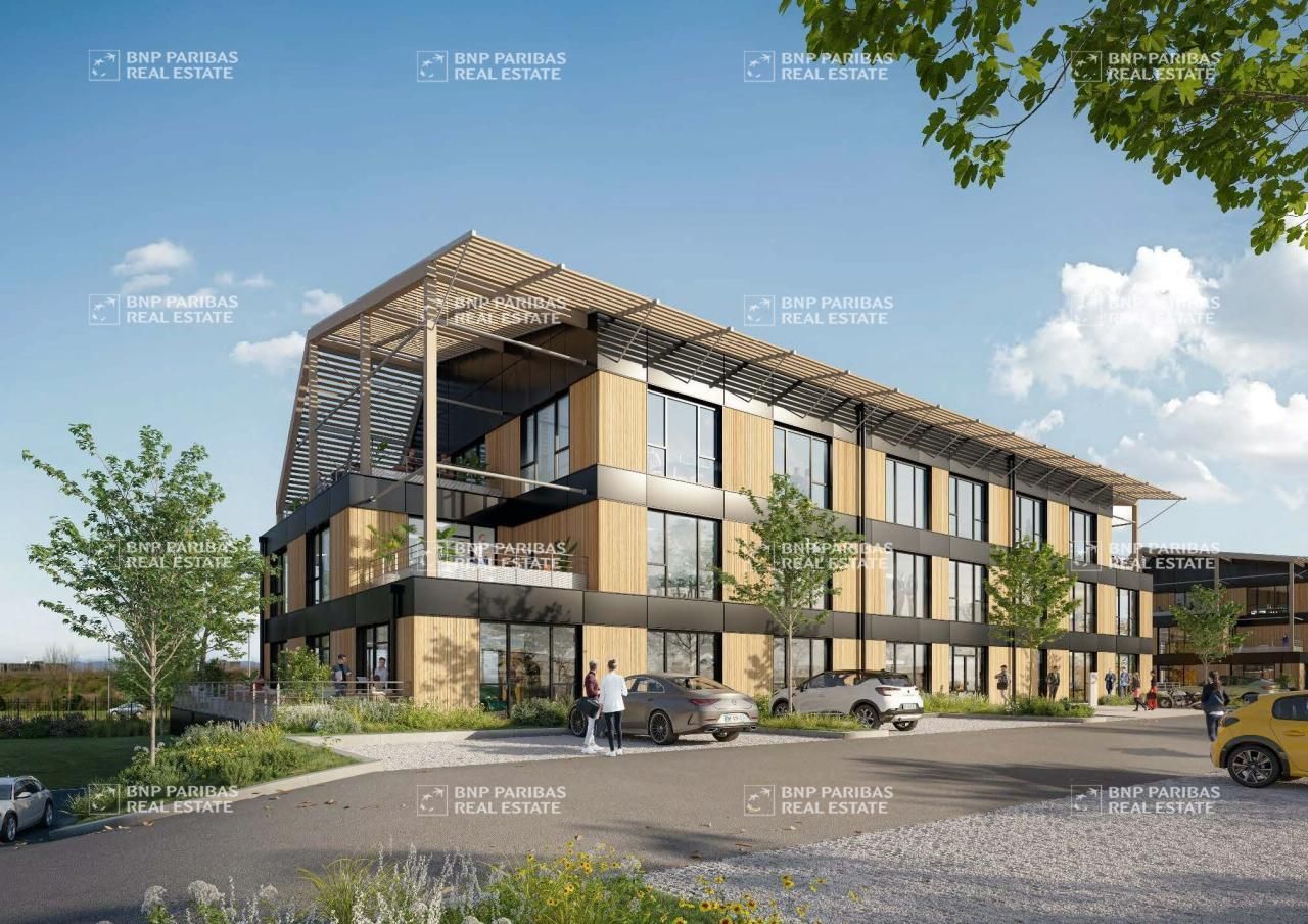 Vente Bureaux 2068 m² divisibles 69800 Saint-priest