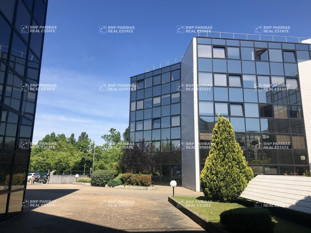 130 m² pour ce bureaux en location à Blagnac