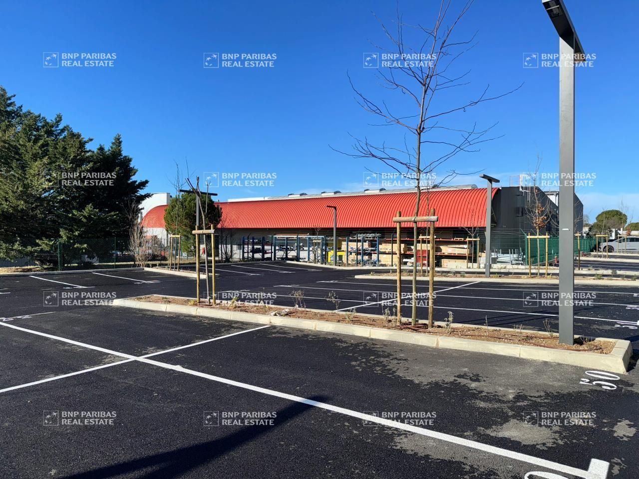 1979.1 m² pour ce bureaux en vente à Aix-en-provence