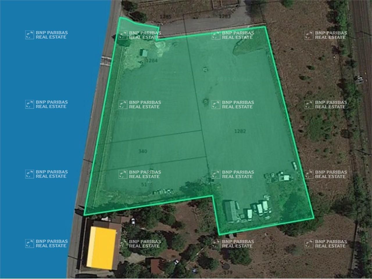 8890 m² pour ce terrains en vente à Saint-rambert-d'albon