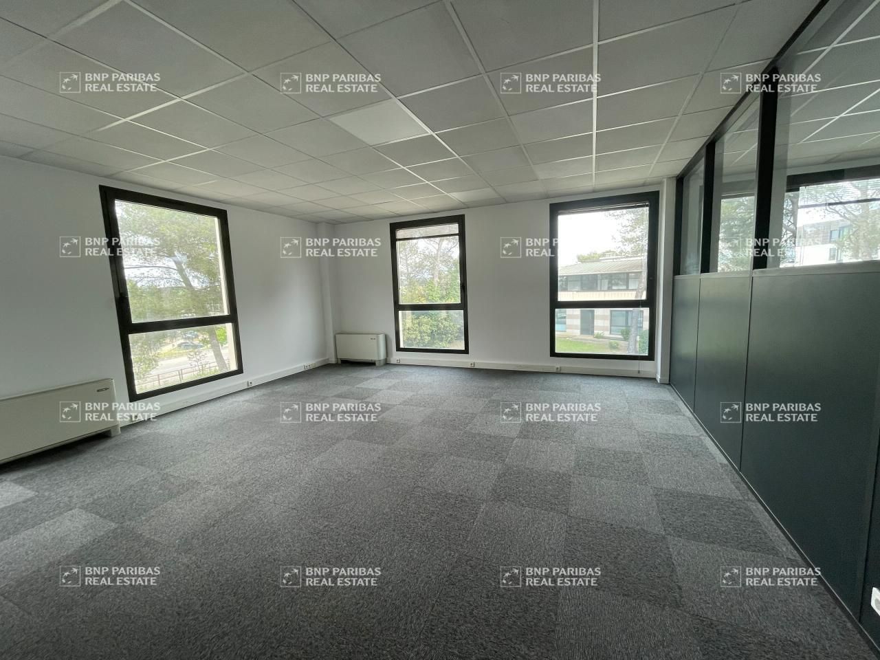 238.5 m² pour ce bureaux en location à Aix-en-provence