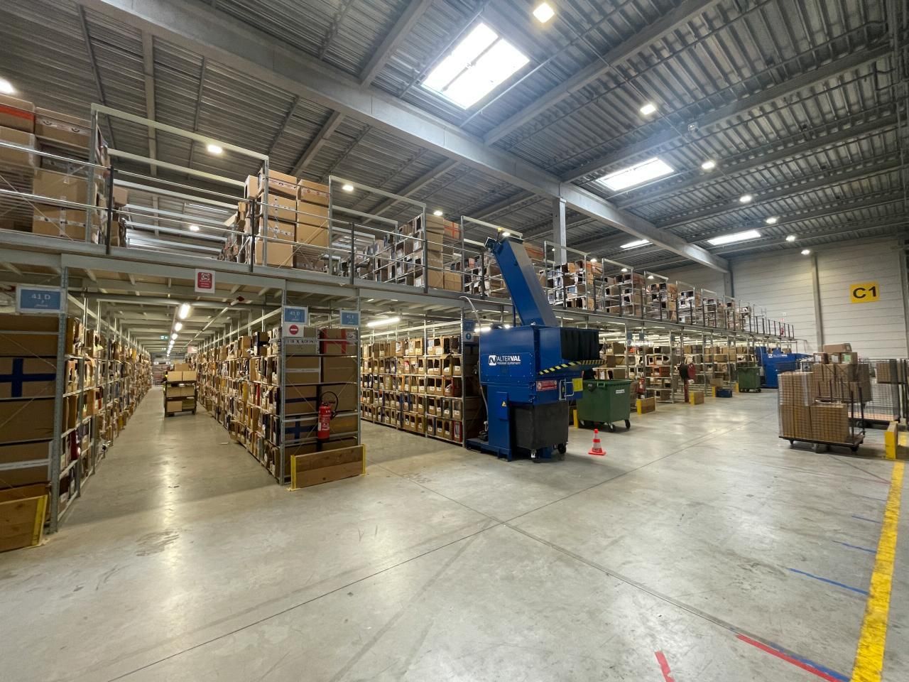 Location Entrepôts classe A 21741 m² divisibles 62119 Dourges