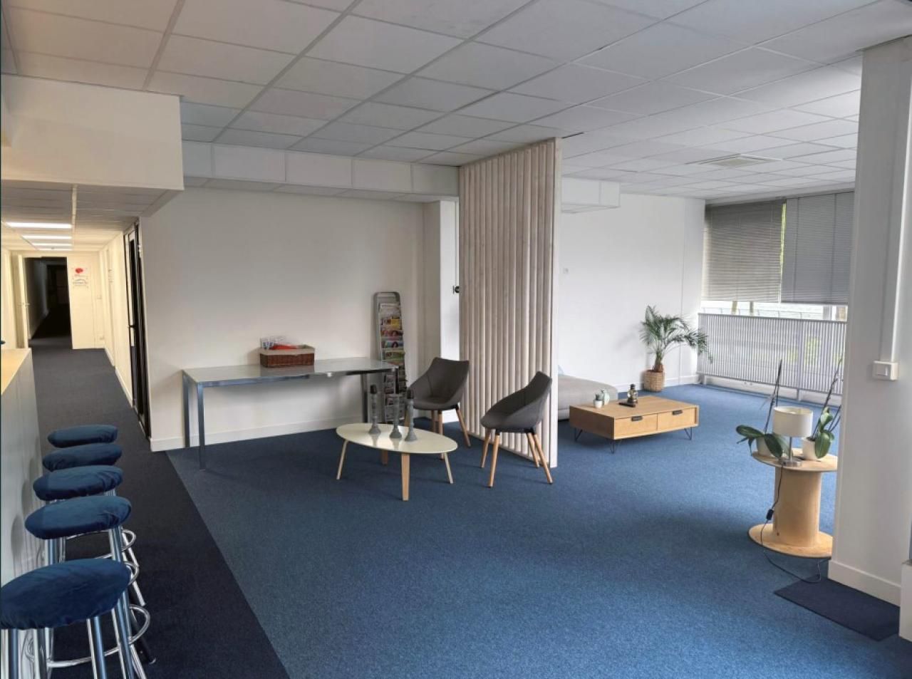 824.64 m² pour ce bureaux en vente à Suresnes
