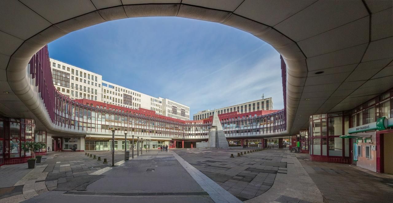 Location Bureaux 144 m² divisibles 78180 Montigny le bretonneux