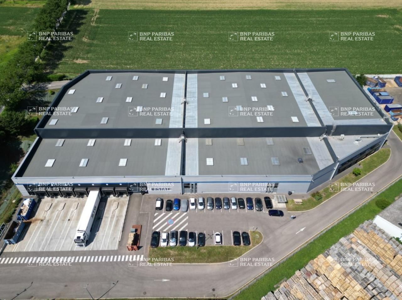 Location entrepôts classe b à Corbas 69960