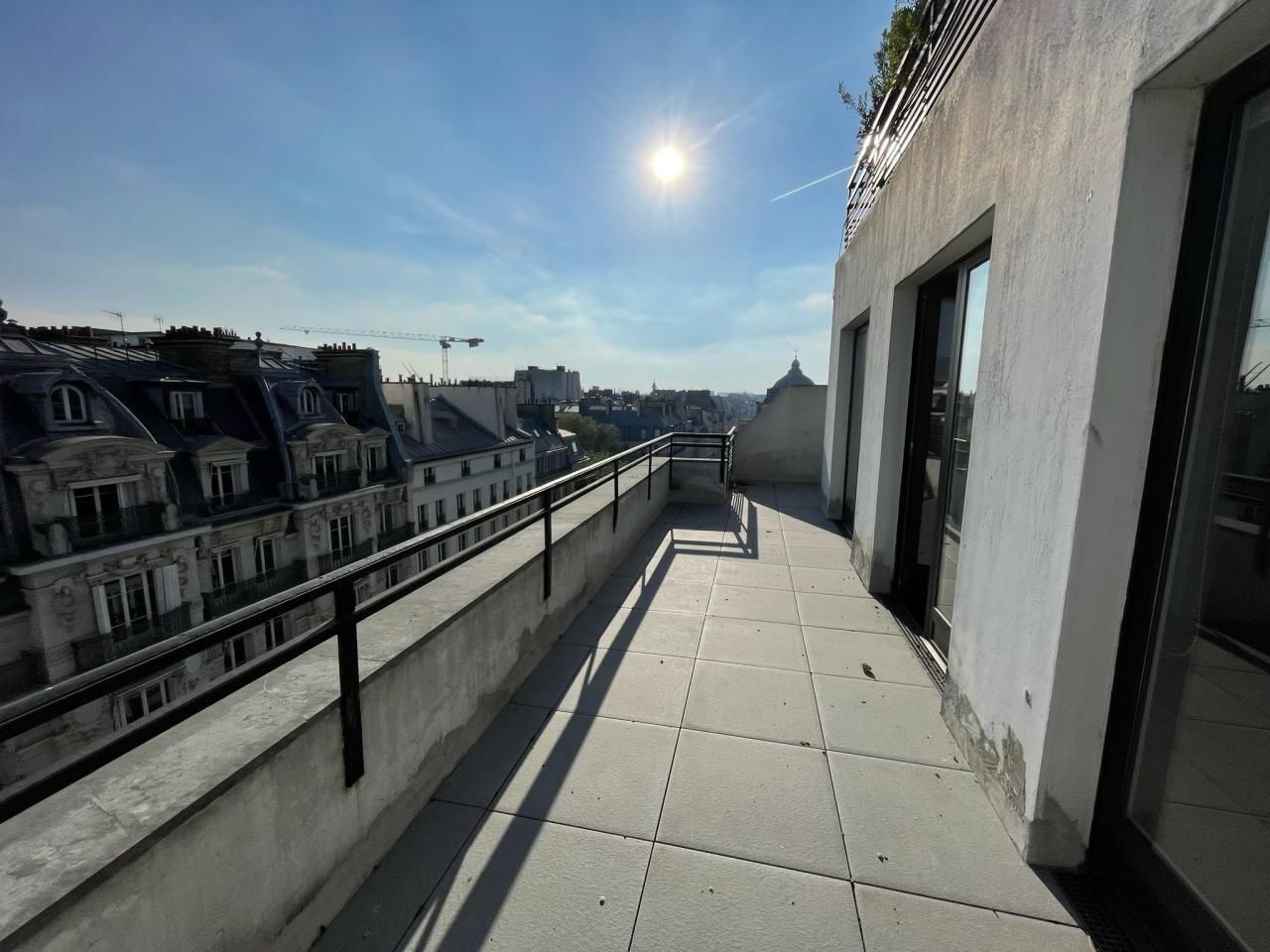 91 m² pour ce bureaux en location à Paris