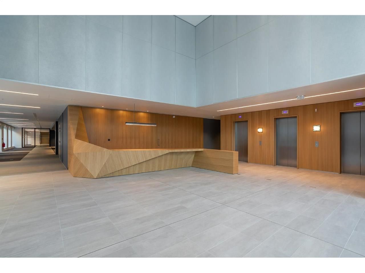 6373 m² pour ce bureaux en location à Levallois-perret