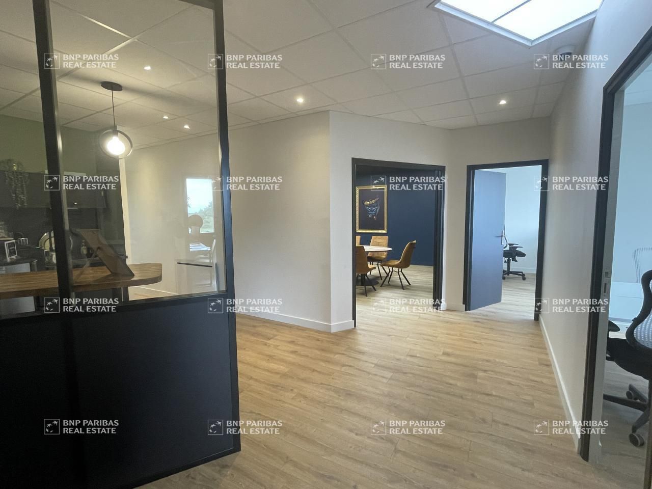 146 m² pour ce bureaux en vente à Cesson-sevigne