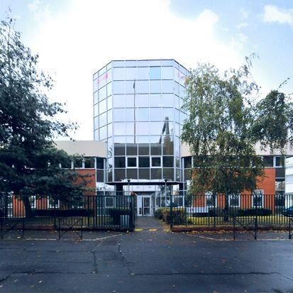 Location Bureaux 2302 m² divisibles 92210 Saint cloud