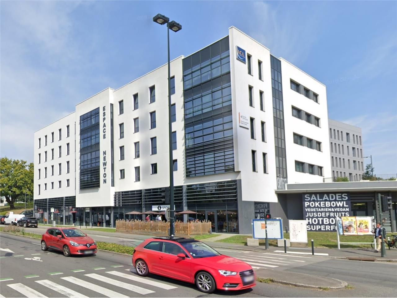 Nous vous proposons à la location une surface de 