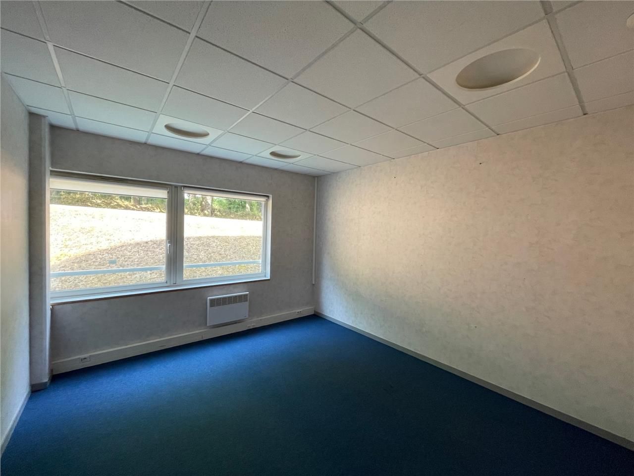 Au sein du Parc Tertiaire de la Fleuriaye, à prox