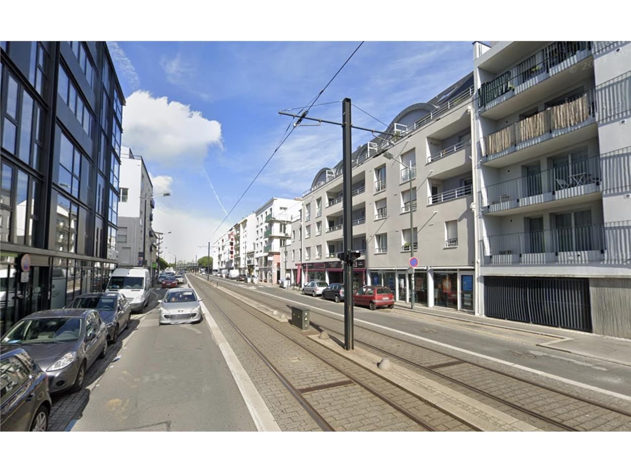 Local commercial placé sur un axe très passant de