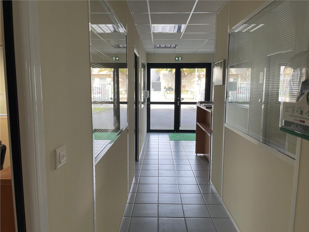 Dans la zone d'activités de Beslon à La Baule, Ar