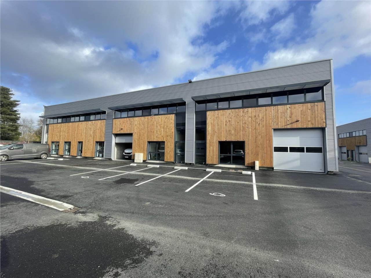 Nous vous proposons des cellules d'activité neuve