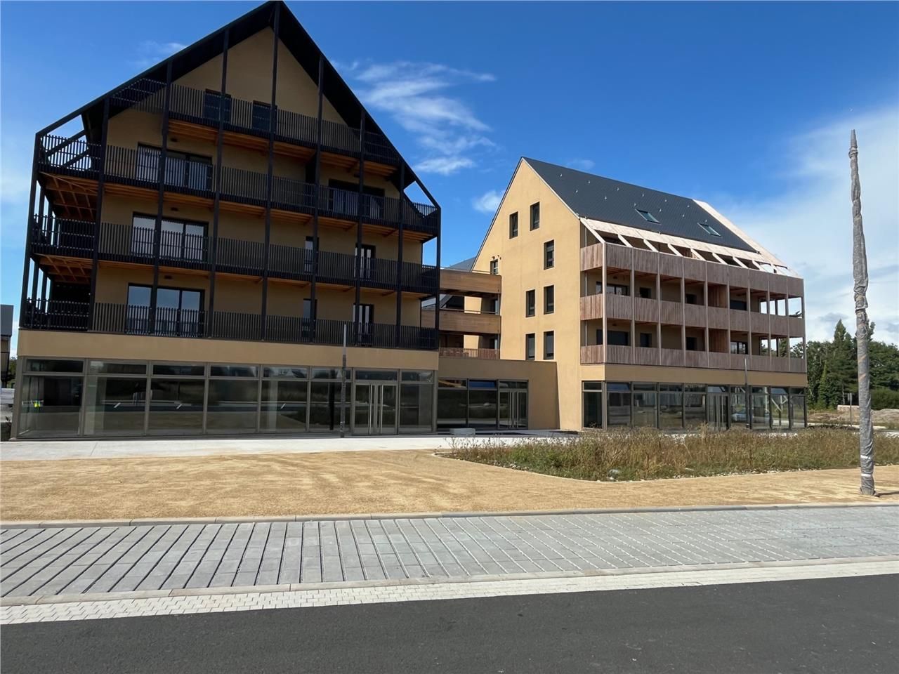 Situé dans la ville prisée de Guérande, Arthur Lo