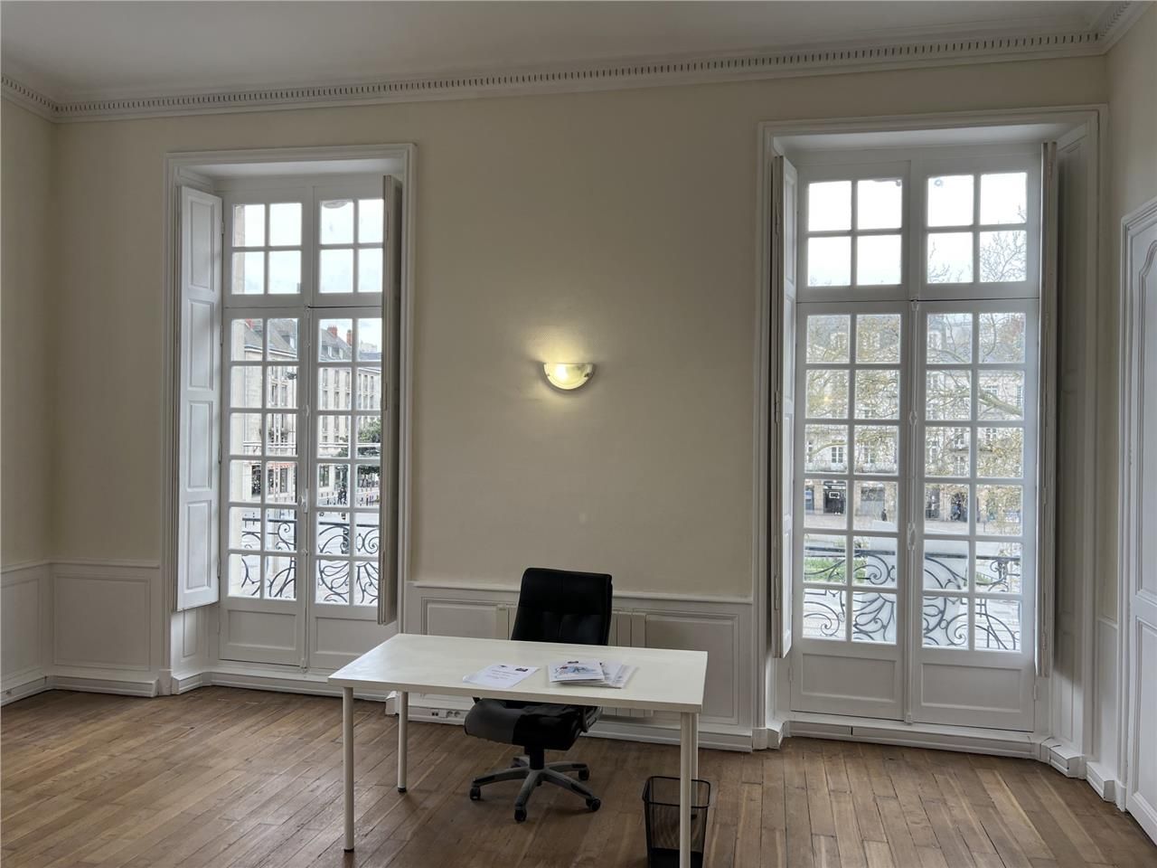 Nous vous proposons à la location une surface de 