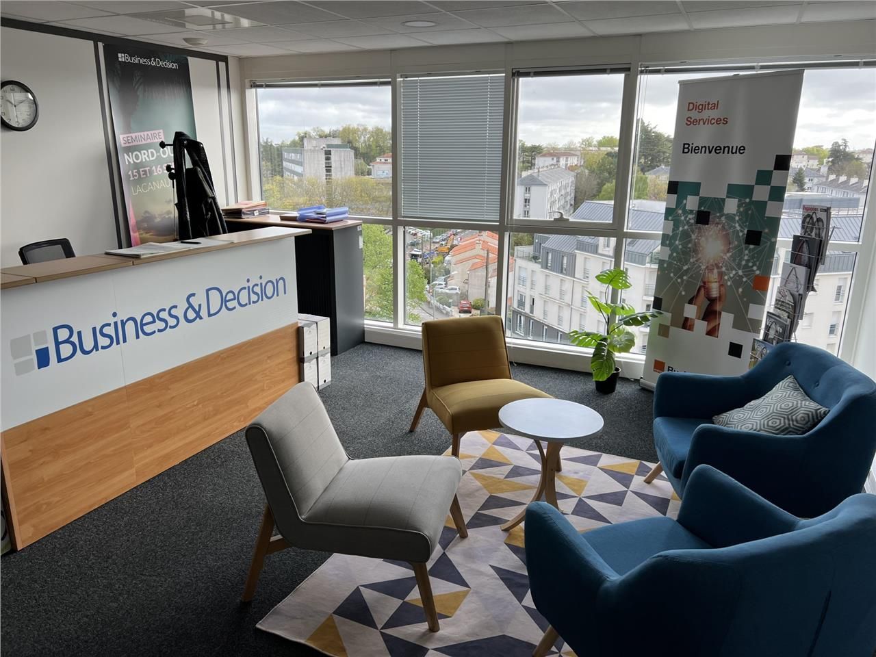 Nous vous proposons à la location plusieurs plate