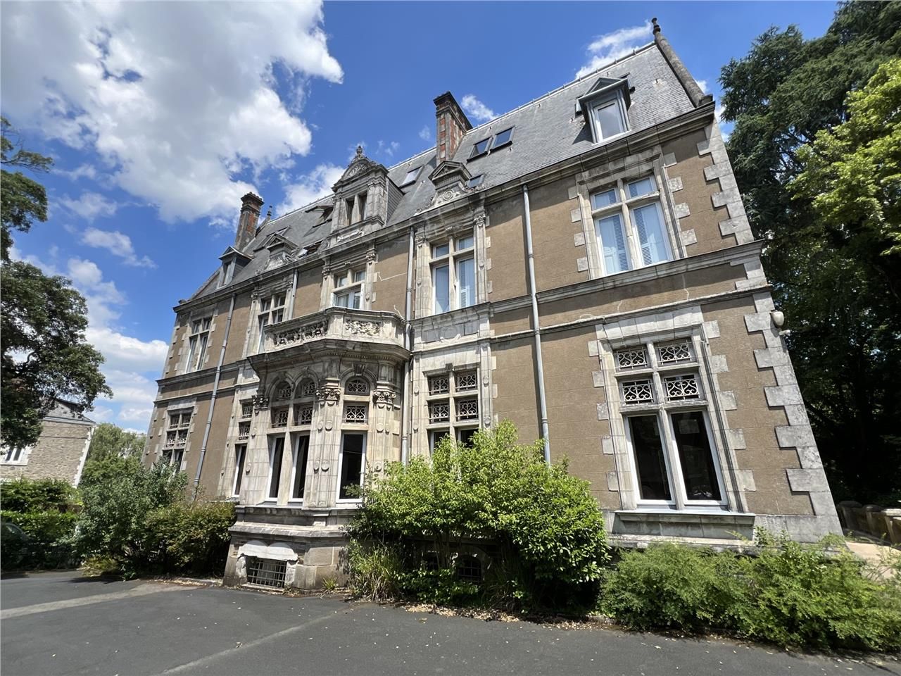 Nous vous proposons à la vente ou à la location d