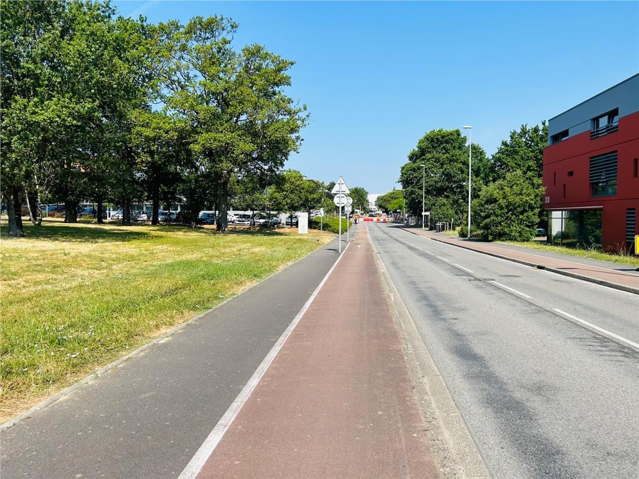 Situé à St Nazaire Océanis, Arthur Loyd propose à