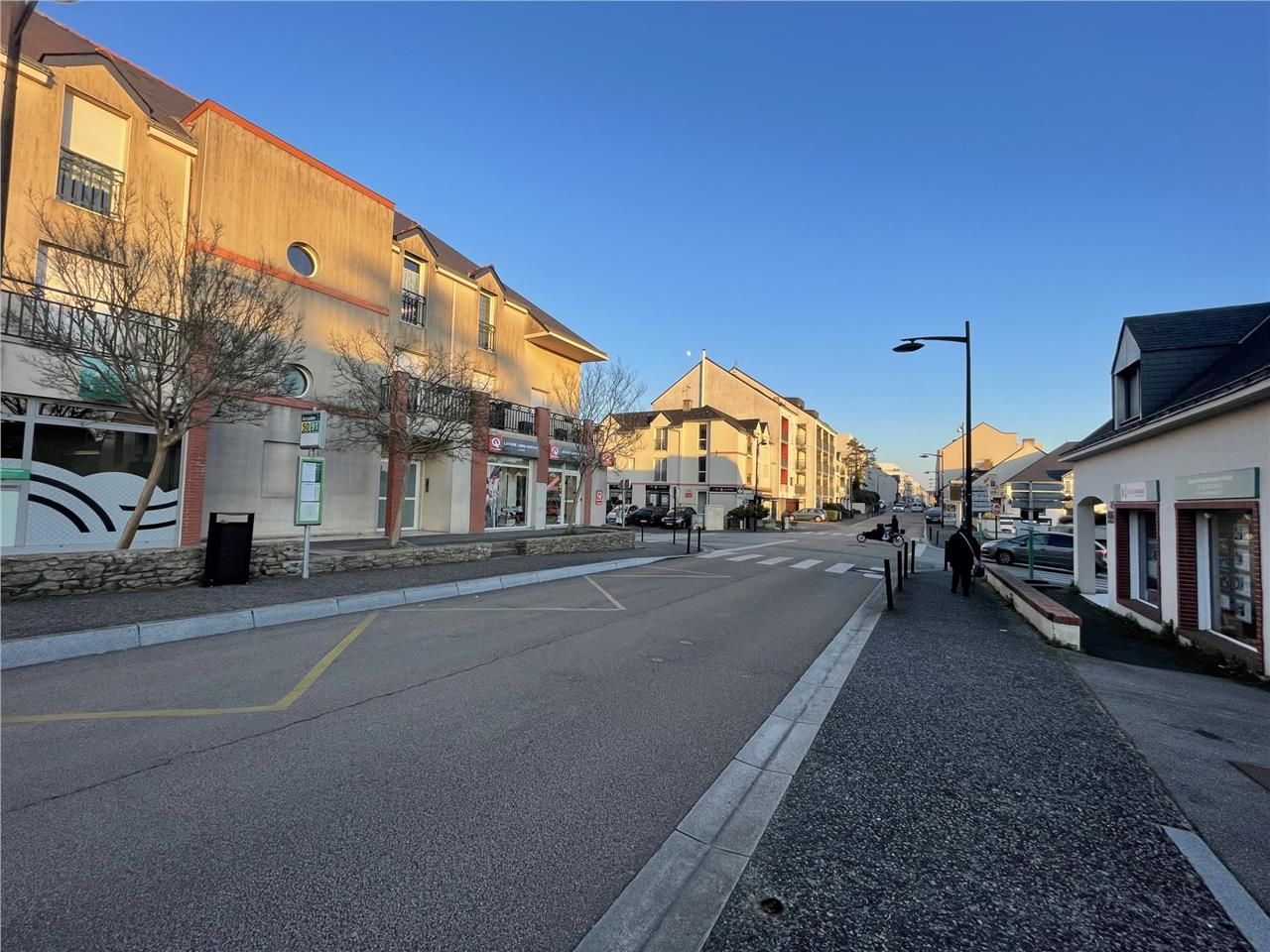 Ce local de 110 m² déjà aménagé, clé en main béné