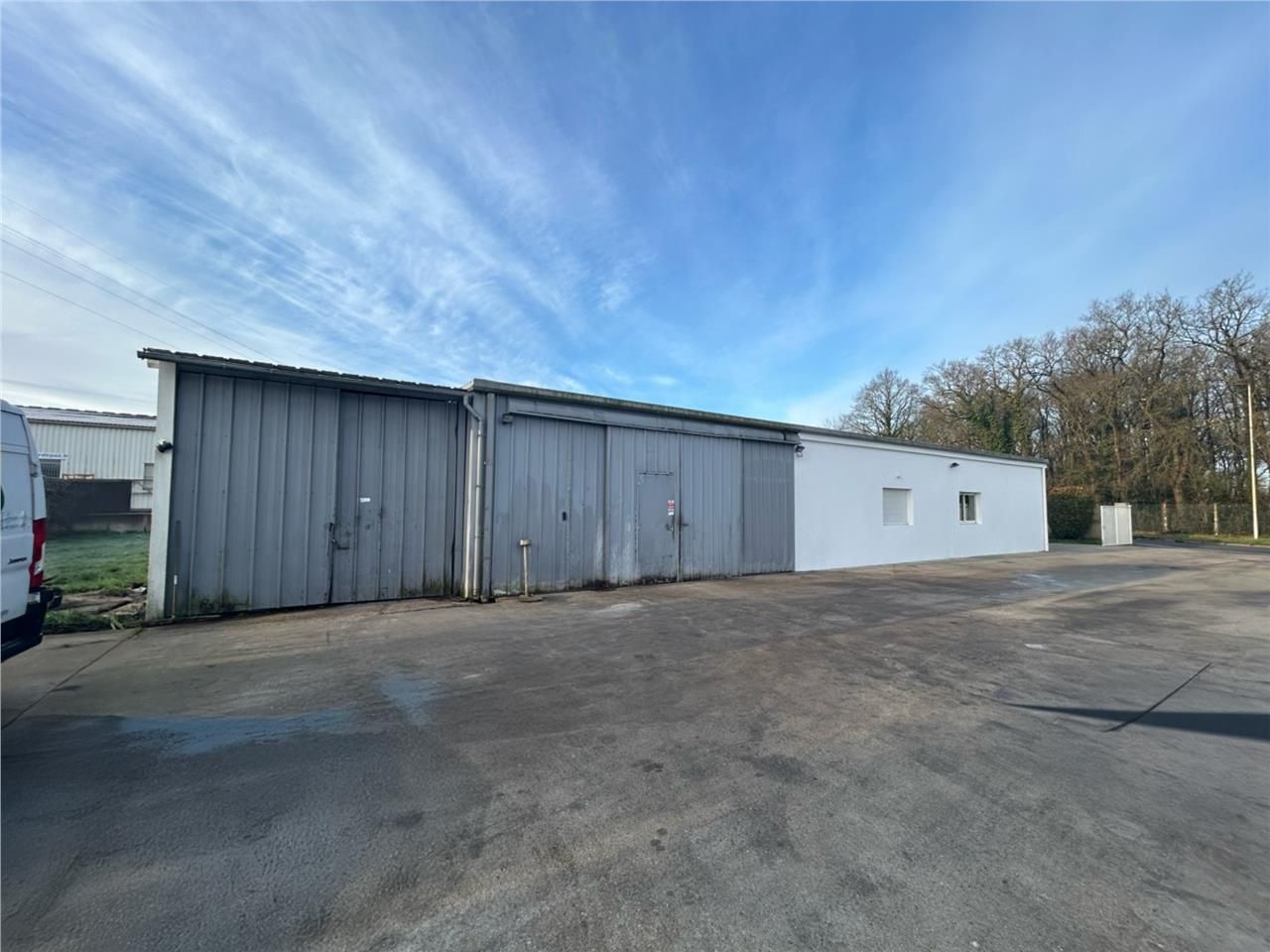 Dans la zone de la Vertonne, proche des axes et d