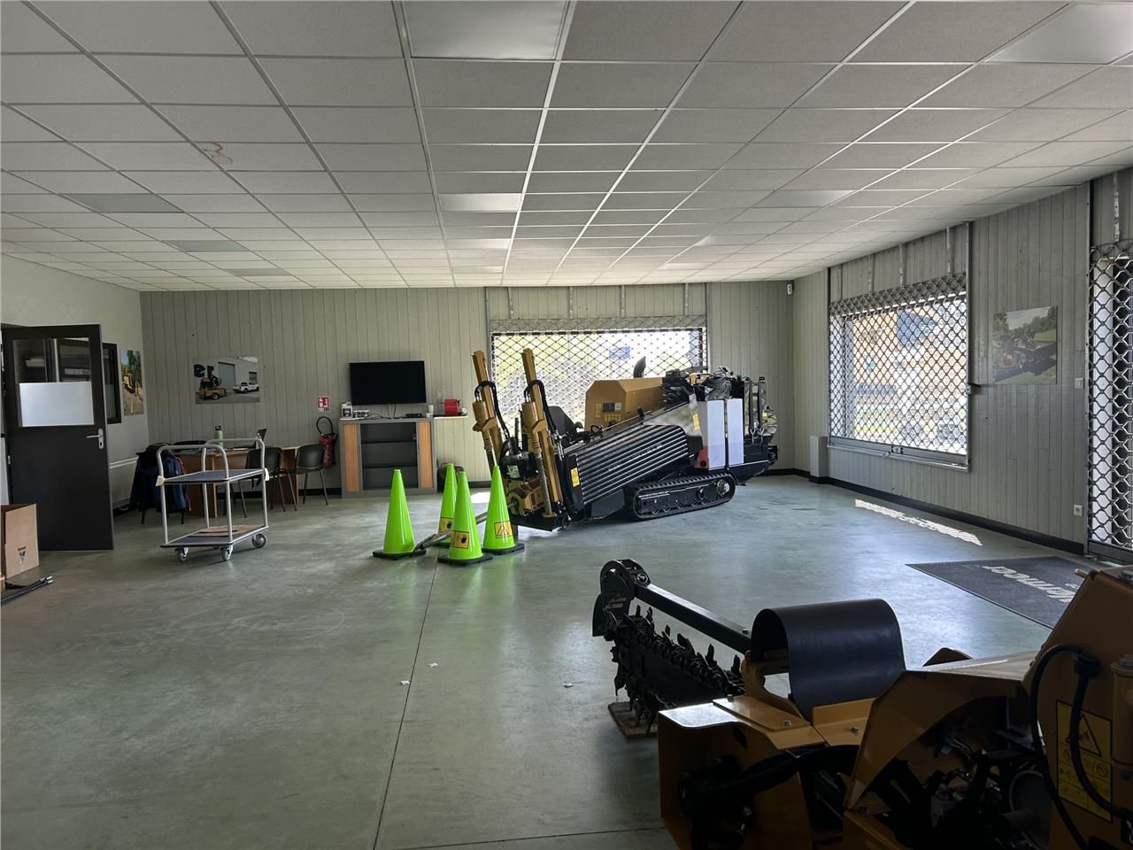 Situé au coeur de la zone d'activité  à Prinquiau