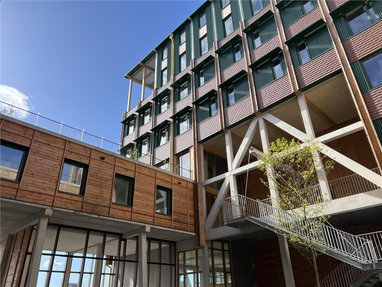 Découvrez un espace de travail d'exception à loue