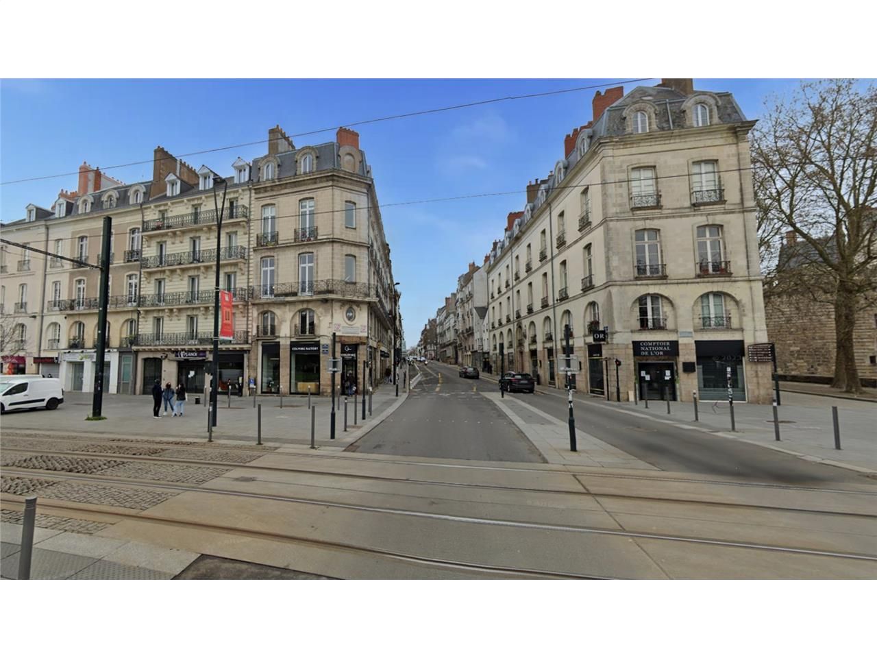 Arthur Loyd vous propose à la location, avec cess