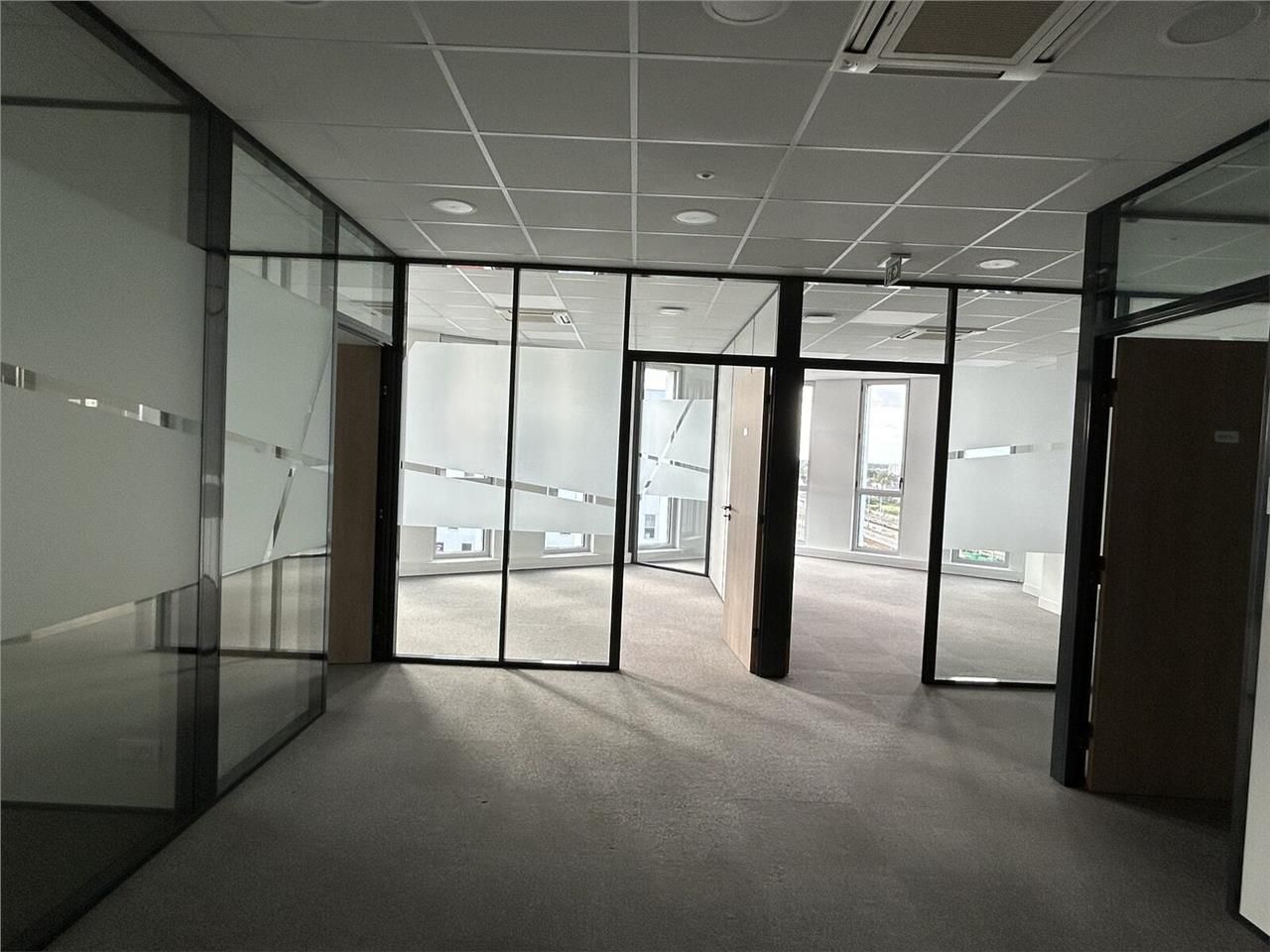 Au coeur d'un pôle tertiaire et à proximité imméd