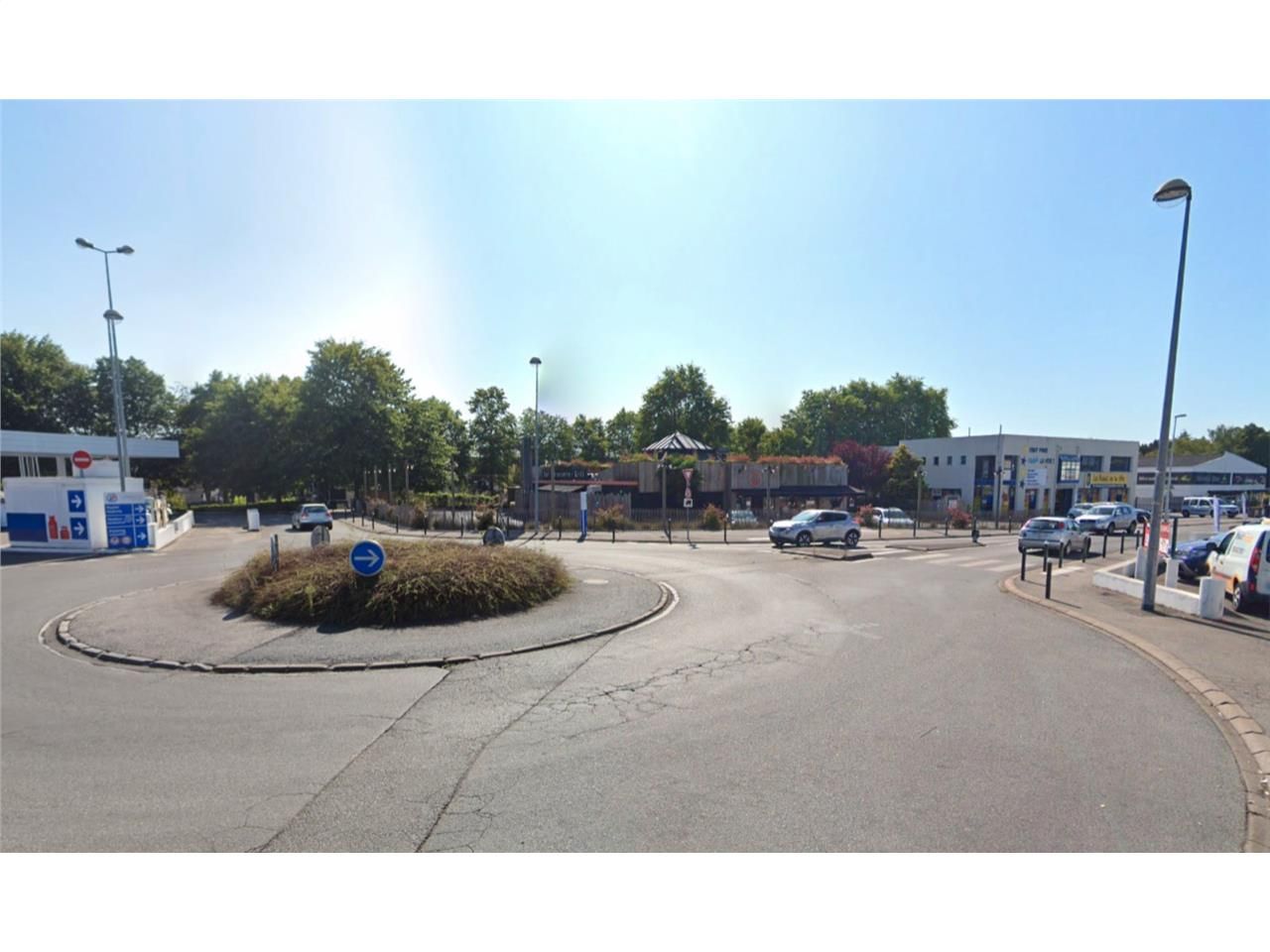 Local indépendant disponible à la location zone O