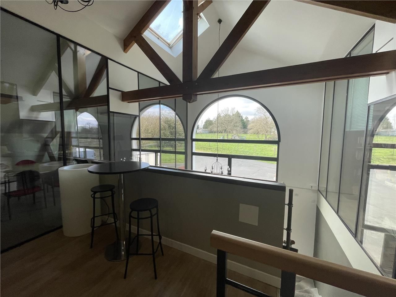 Bureaux disponibles à la location à THOUARE SUR L