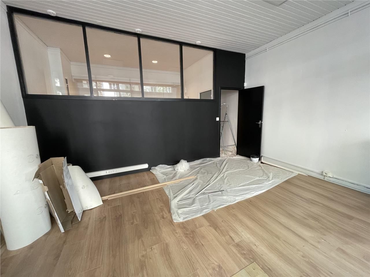 Arthur Loyd  propose à la location une surface co