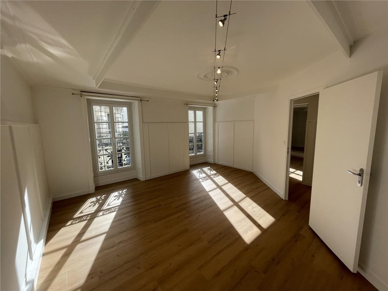 Nous vous proposons à la location une surface de