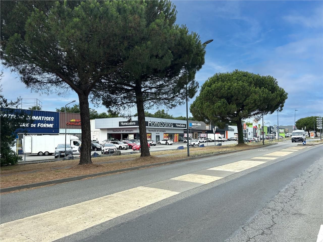 Magnifique magasin avec un visuel et un emplaceme