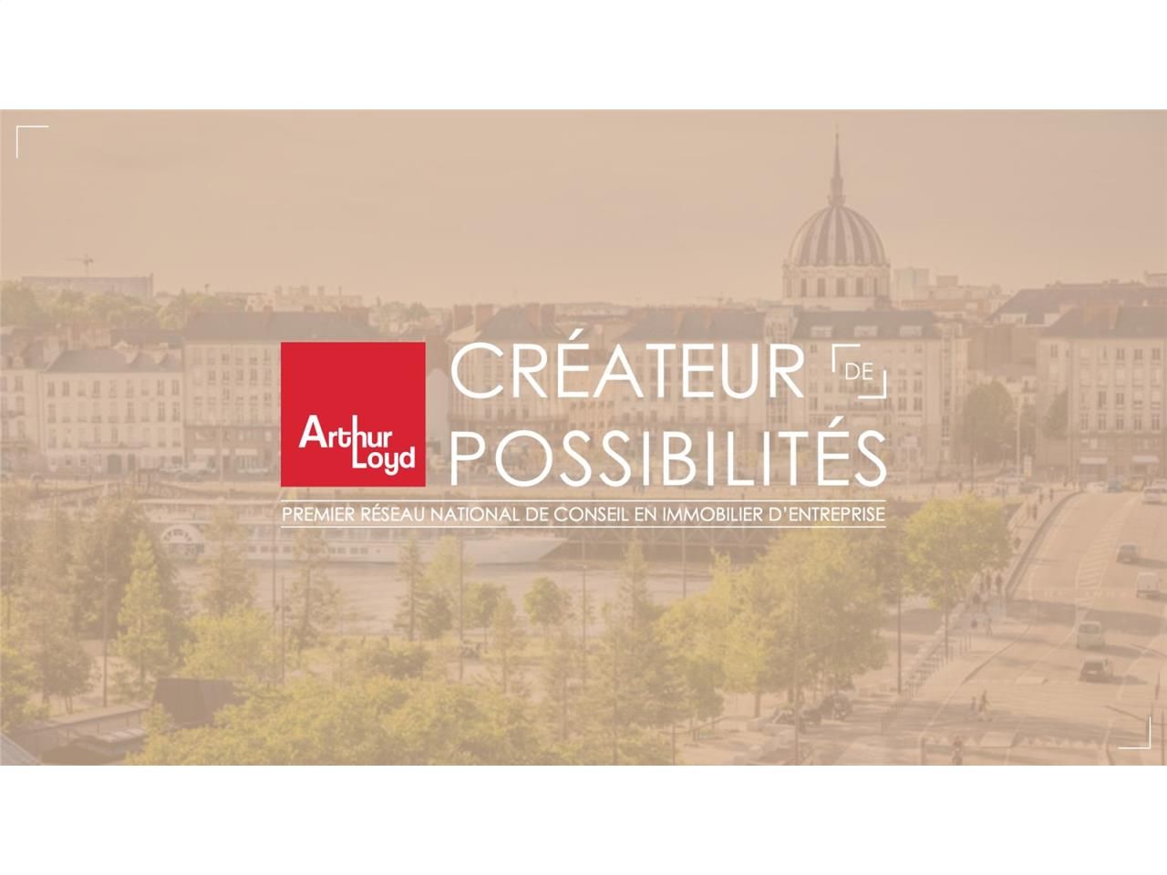 Très beau magasin situé dans une rue haut de gamm