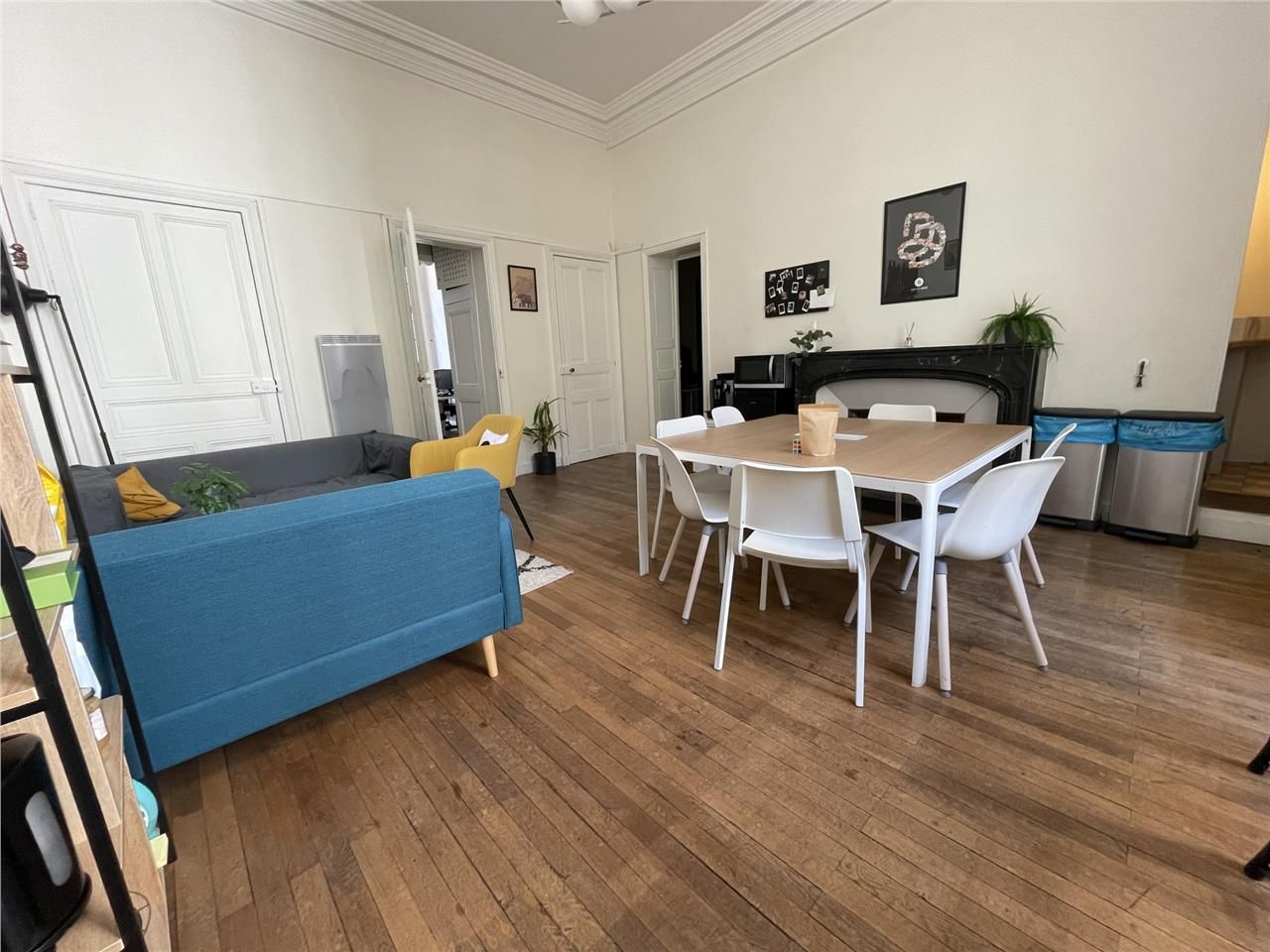 Située à proximité immédiate de la Place Royale e