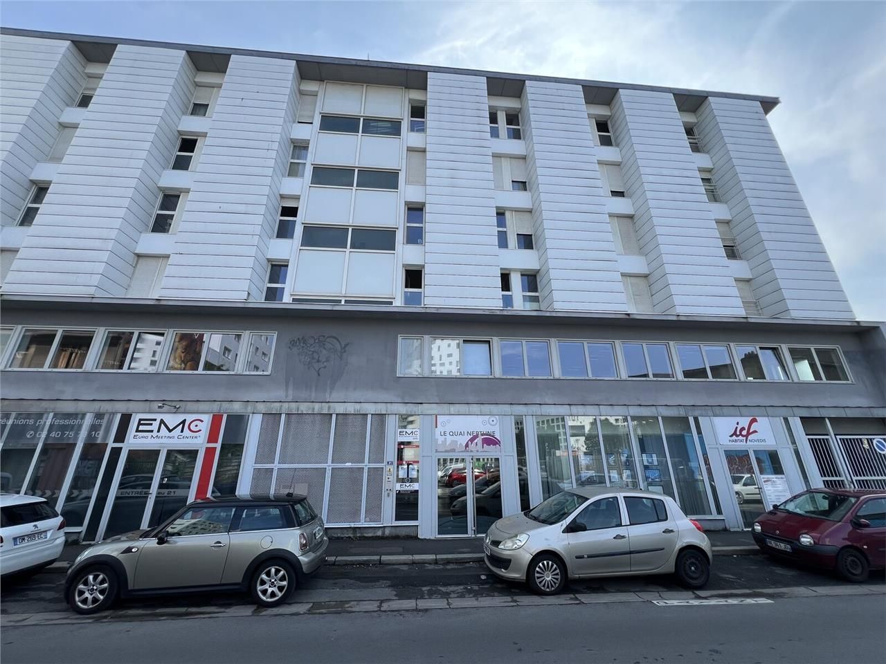 Situés au pied de la gare SNCF Sud de Nantes, nou