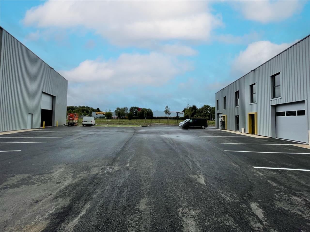 A la sortie de la zone d'Atlantis, sur la commune