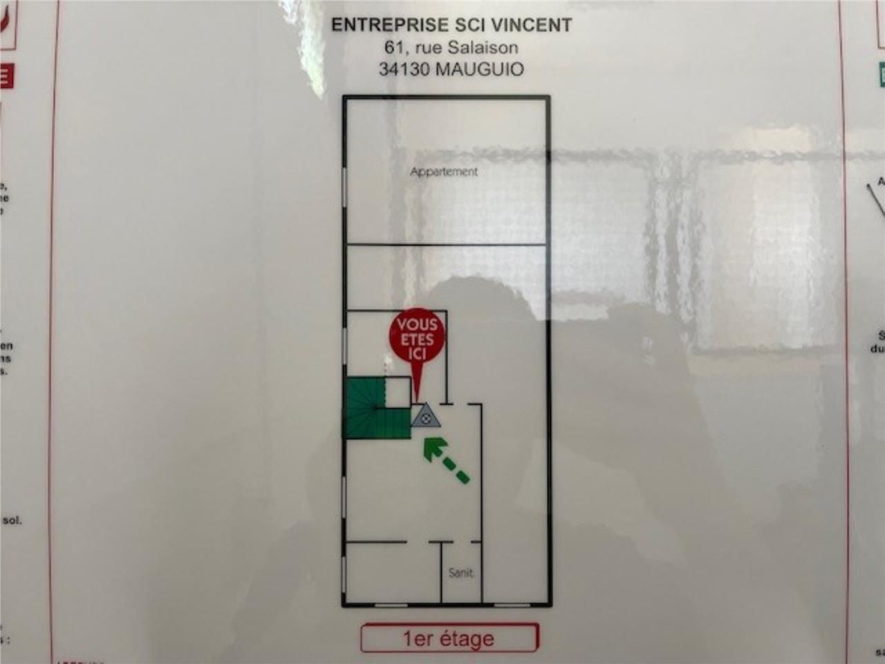 Location entrepots 1620 m² non divisibles