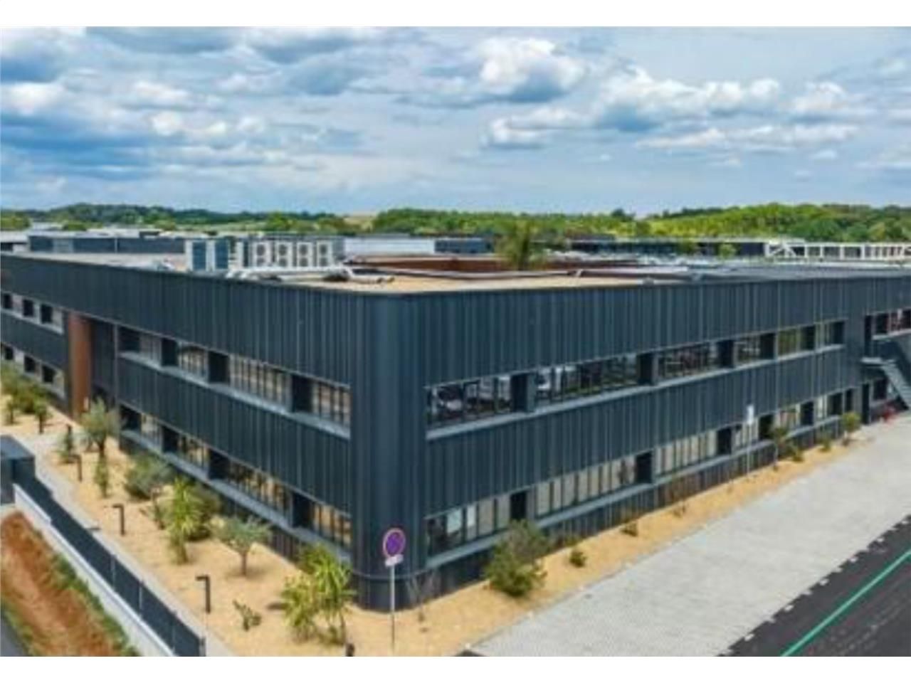 Nous vous proposons à la location vos bureaux aux