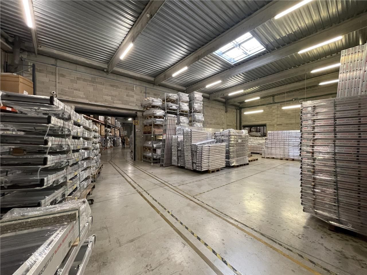 A Louer Local D'activités Saint Jean de Védas Loc