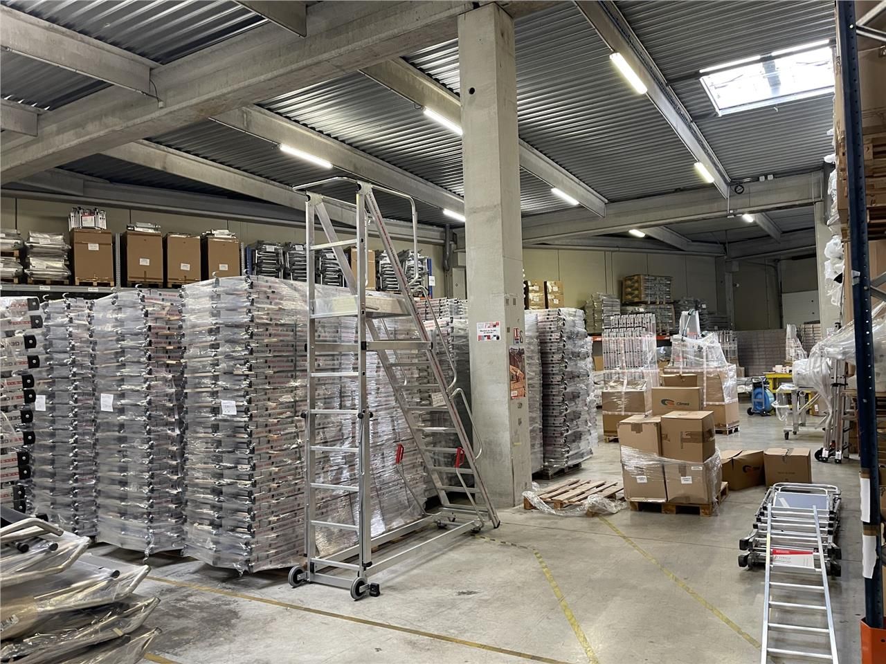 A Louer Local D'activités Saint Jean de Védas Loc