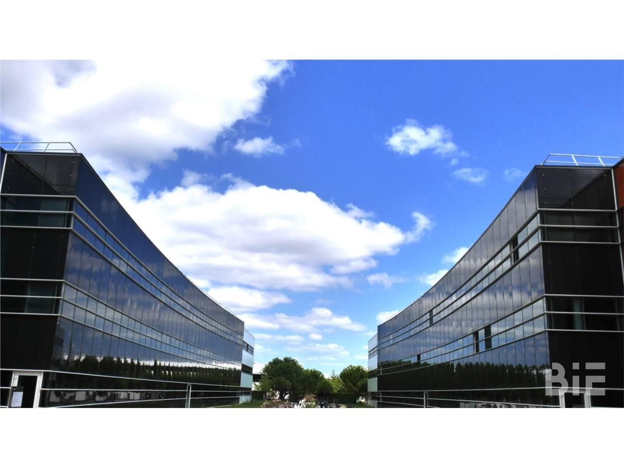 Situé sur le Domaine de Pelus, en bordure de l'ax