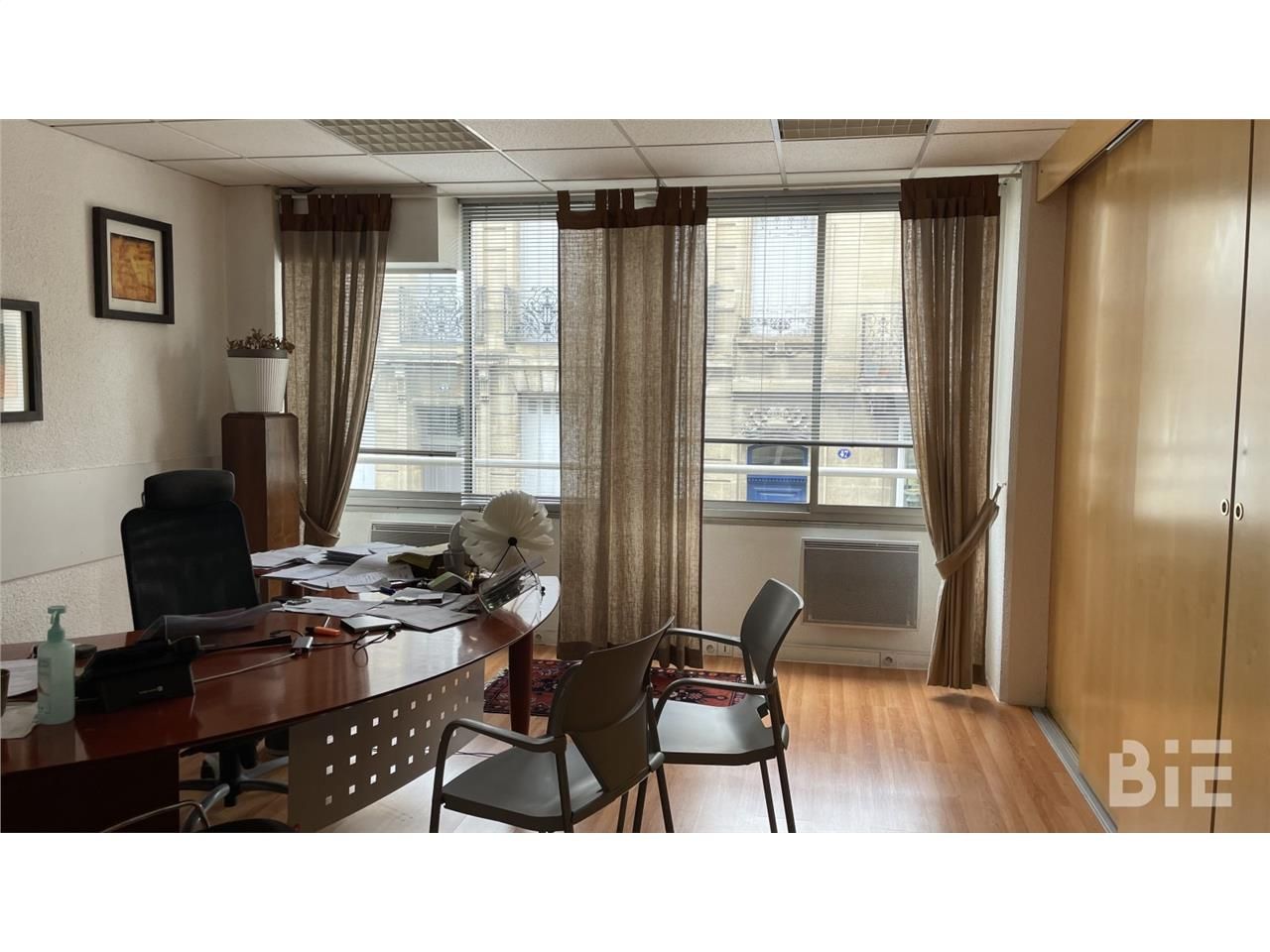 BORDEAUX CENTRE : A proximité du Parc Rivière, BI