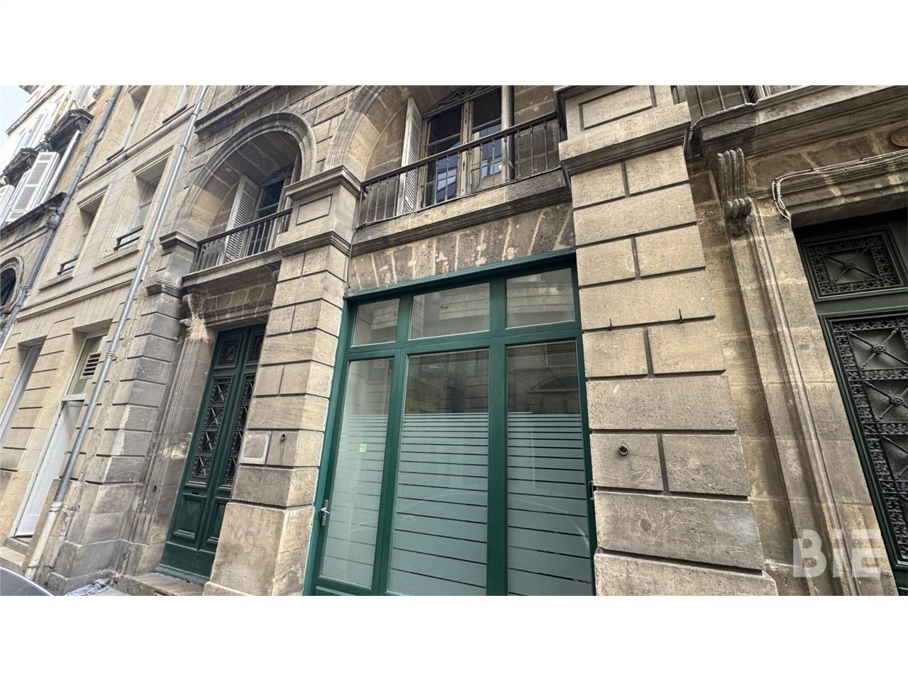 BORDEAUX CENTRE : BIE vous propose une surface de